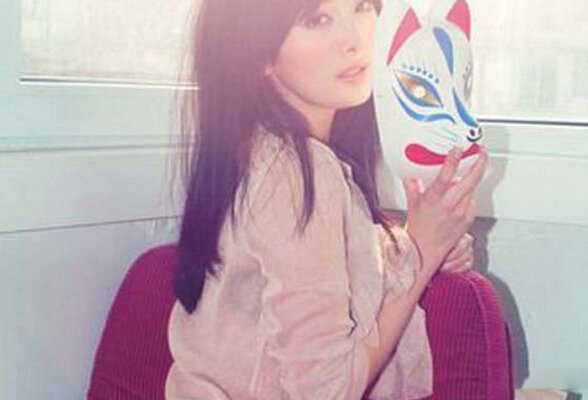 杨幂男人装照片曝光 女星落而不俗的诱惑 杨幂男人装照片曝光 女星落而不俗的诱惑