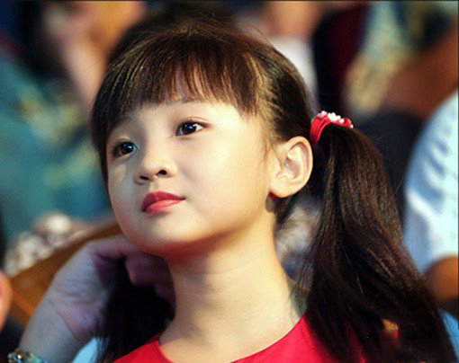 林妙可歌唱祖国走红 带你揭秘林妙可家庭背景