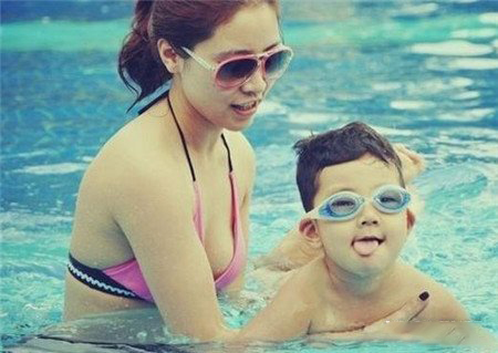 郭涛老婆资料曝光 毕业于中国传媒大学播音主持专业