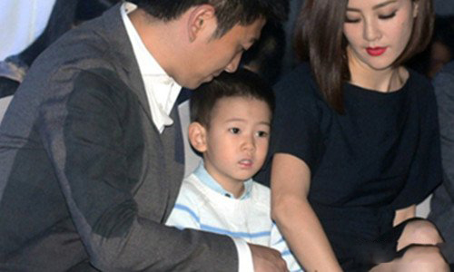 刘孜老公杨泓曝光 从摄影师转型地产大亨