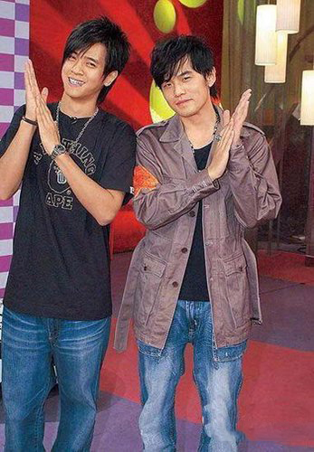 周杰伦和罗志祥被爆闹僵 娱乐圈没有真兄弟