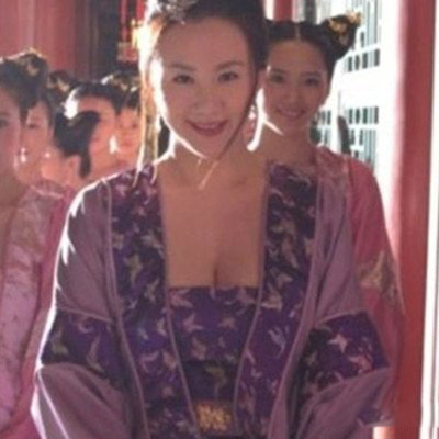 电影孟瑶银饰喂奶镜头 因尺度大引网友热议