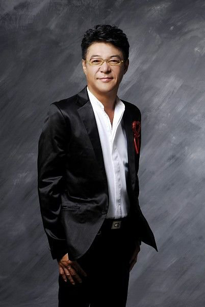 姜育恒老婆名叫李凤凰 姜育恒老婆资料照片揭秘 姜育恒老婆名叫李凤凰 姜育恒老婆资料照片揭秘