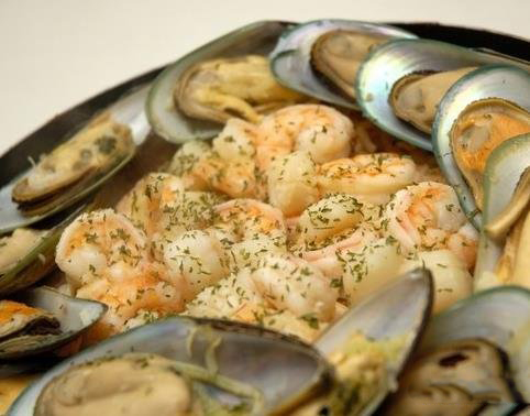 韩国女主播朴妮唛露乳沟 女性快速丰胸仅需两招