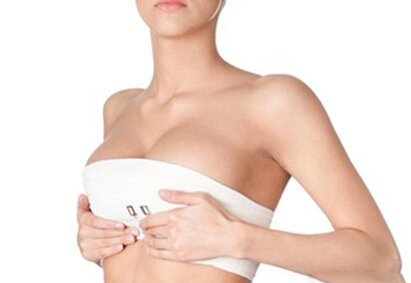 韩国女主播朴妮唛露乳沟 女性快速丰胸仅需两招