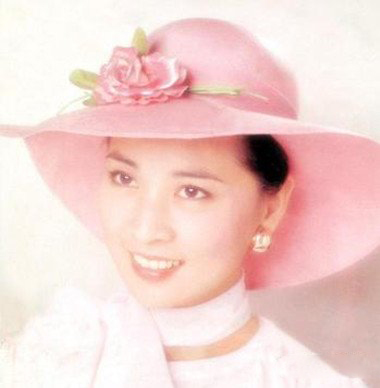 胡慧中林青霞胡茵梦林凤娇 台湾四大美女人生之路