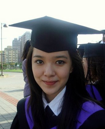 郭采洁为什么不留长发 郭采洁长发撞脸陈意涵 郭采洁为什么不留长发 郭采洁长发撞脸陈意涵