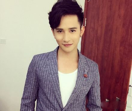 至上励合刘洲成图片盘点 个人资料曝光