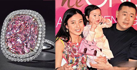 刘銮雄1.8亿粉钻赠甘比女儿 豪门荒淫情史再度被扒