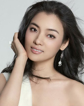 陈思思简介 一朵逐日的向日葵正逐渐成长