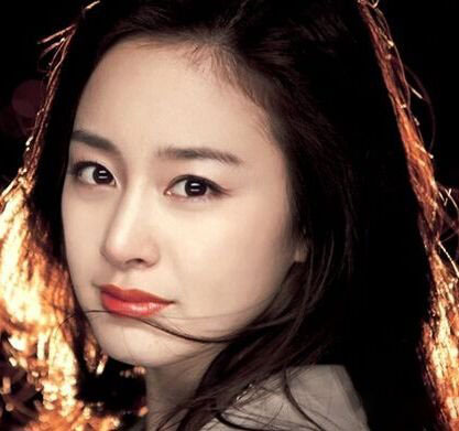 金泰熙整容变化不大 与rain恋情浮出水面