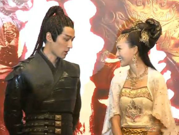 胡歌和唐嫣关系如何 霍建华也把脚插进来了？