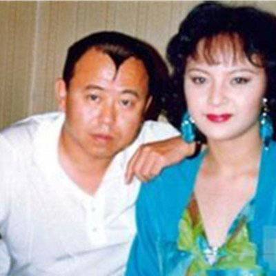 潘长江老婆美艳高大 和潘长江又发生什么故事呢