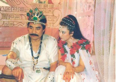 傅艺伟版封神榜大尺度跳艳舞 自曝从09年开始吸毒