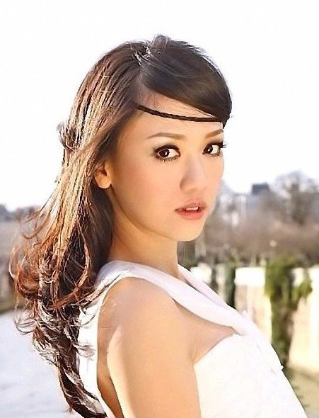 盘点陈乔恩个人资料身高 “坏女人”为何成绝对主角 盘点陈乔恩个人资料身高 “坏女人”为何成绝对主角