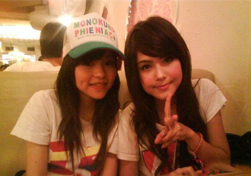 盘点昆凌黑涩会美眉旧照 带你感受天王嫂的青涩时期 盘点昆凌黑涩会美眉旧照 带你感受天王嫂的青涩时期