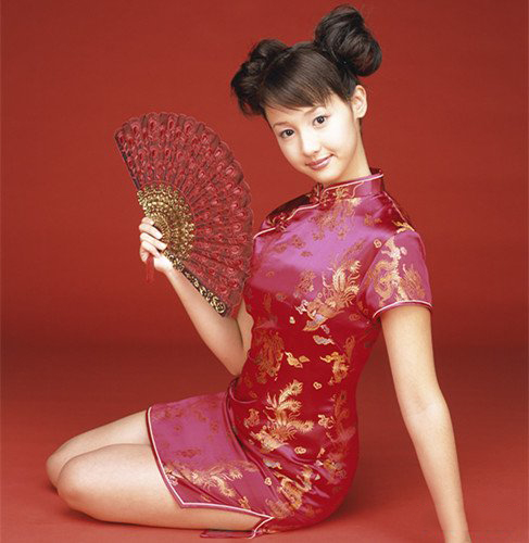 泽尻绘里香三部写真 泽尻绘里香签约正式复出