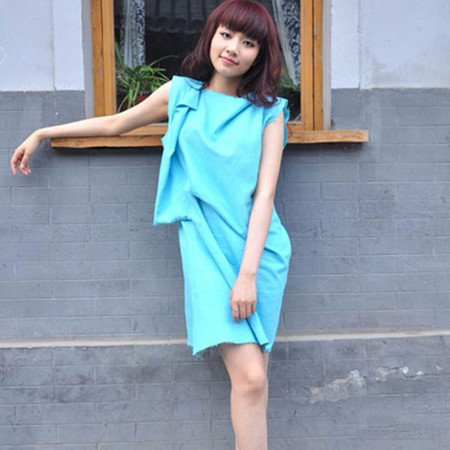 刘惜君性感照展示 首唱会引百万粉丝刷屏