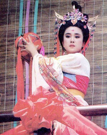 演员傅艺伟年轻时的照片 最美妲己涉嫌吸毒被抓