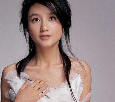 李倩结婚了吗 曝光李倩的个人经历 李倩结婚了吗 曝光李倩的个人经历