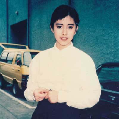 王祖贤个人资料大曝光 岁月流逝女神气质依旧不变