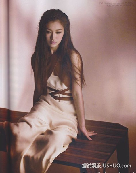 金像奖红毯文咏珊性感到喷血 深扒文咏珊Angelababy不和内幕