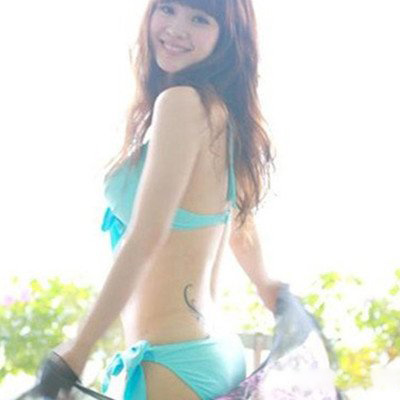 柳岩裸妆照比基尼图片曝光 火热性感秀蛮腰 柳岩裸妆照比基尼图片曝光 火热性感秀蛮腰