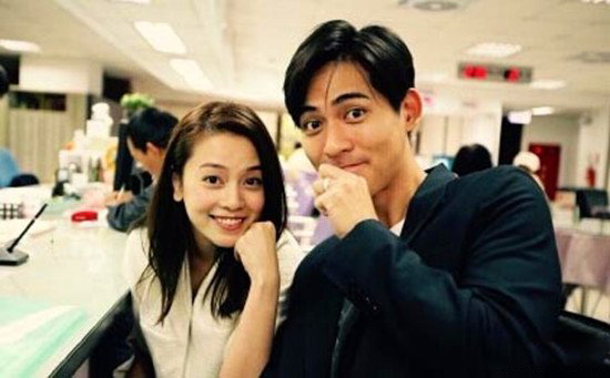 仔仔周渝民老婆照片 魅力风采不输大S 仔仔周渝民老婆照片 魅力风采不输大S