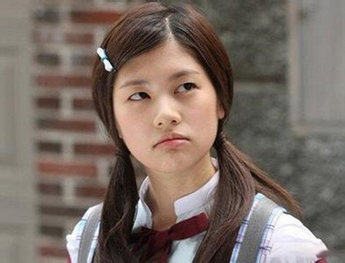 郑素敏演艺生涯介绍 被誉为“庭院里清澈的荷花池”