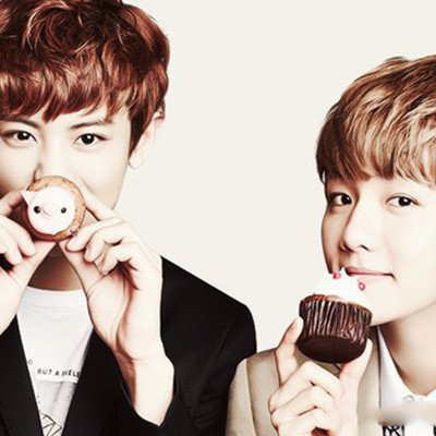 边伯贤身高曝光？ 与朴灿烈有着最美身高差的CP