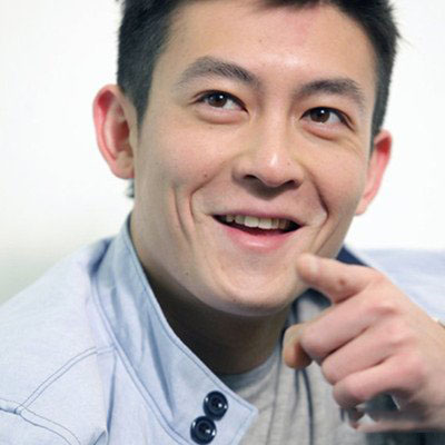 曝光艳照门颜颖思和陈冠希原图 事后回应面容憔悴