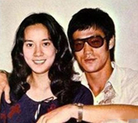 丁佩照片曝光 称李小龙曾教练功夫