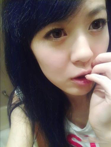 李金铭整容前后照片 疑似化妆效果并未整容 李金铭整容前后照片 疑似化妆效果并未整容