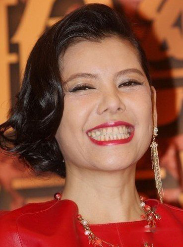 赵欣瑜怒斥小三 将其丑行昭告天下