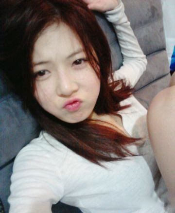 金泫雅张贤胜素颜照分享 其二人的个人资料曝光