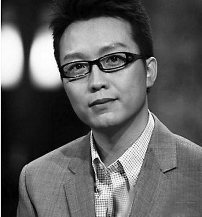 李玉刚的老婆大揭秘 情史曝光疑出家