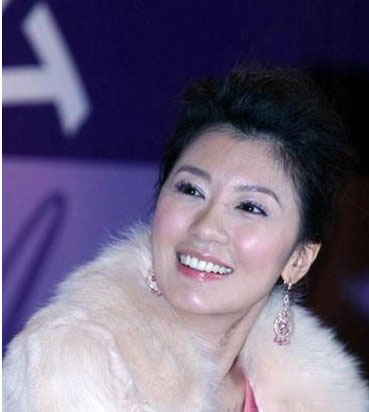 贾静雯前夫爆两人床上细节 网友炮轰其卑鄙夺女 贾静雯前夫爆两人床上细节 网友炮轰其卑鄙夺女