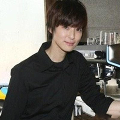 欣赏赖雅妍短发照片 网友称被帅哭