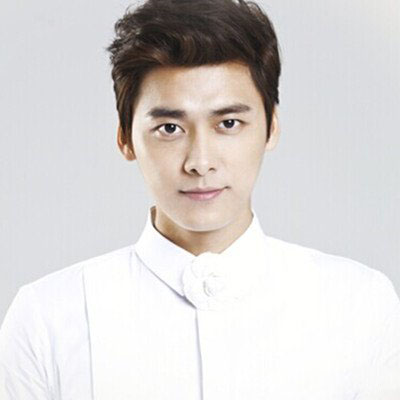 项允超李易峰对比照遭曝光 女朋友皆是一线女星