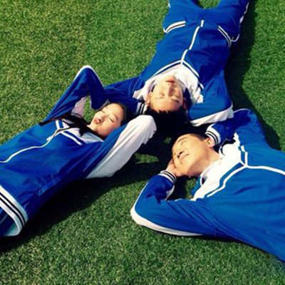 关晓彤搭错车照片曝光 关晓彤陆韵煊成“好闺蜜”