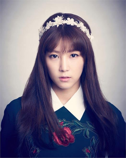 apink初珑高清图片 出演师弟BTOB音乐录影带