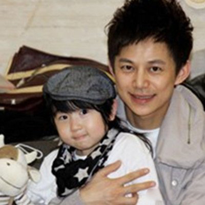 曝光何炅和王菁的儿子 为你解密其隐婚背后的故事 曝光何炅和王菁的儿子 为你解密其隐婚背后的故事