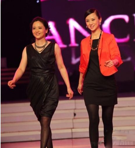 不老女神陶慧敏大白腿图片 身材性感不减当年