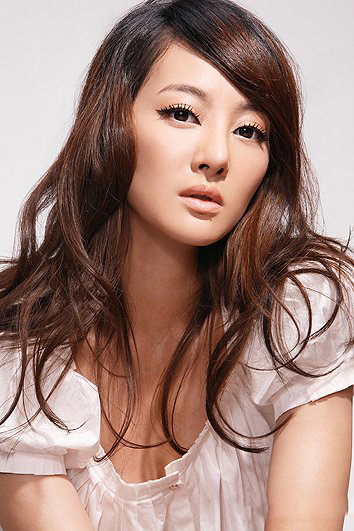 揭秘朱虹个人资料 演艺经历大盘点