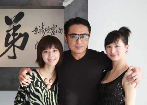 曝马景涛吴佳尼离婚 晒家庭合照离婚传闻不攻自破