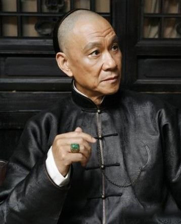 王学圻儿子一家三口合照曝光 其出道前阅历丰富 王学圻儿子一家三口合照曝光 其出道前阅历丰富