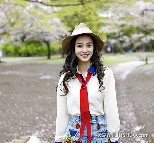 Angelababy樱花写真少女感爆棚 怎一个仙字了得 Angelababy樱花写真少女感爆棚 怎一个仙字了得