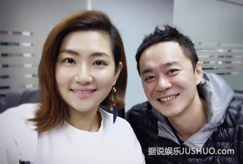 Selina与张承中正式签字离婚 前夫首度透露离婚原因