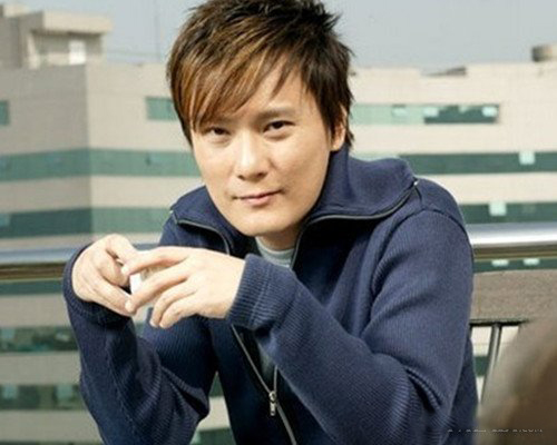 张信哲年轻时的照片大全 超高颜值称霸内陆 张信哲年轻时的照片大全 超高颜值称霸内陆