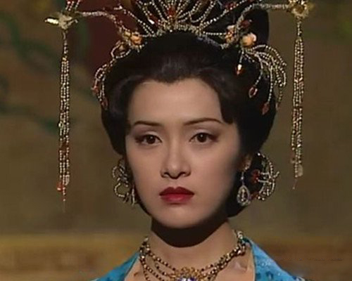 经典港剧向海岚版杨贵妃剧照 向海岚的出道经历
